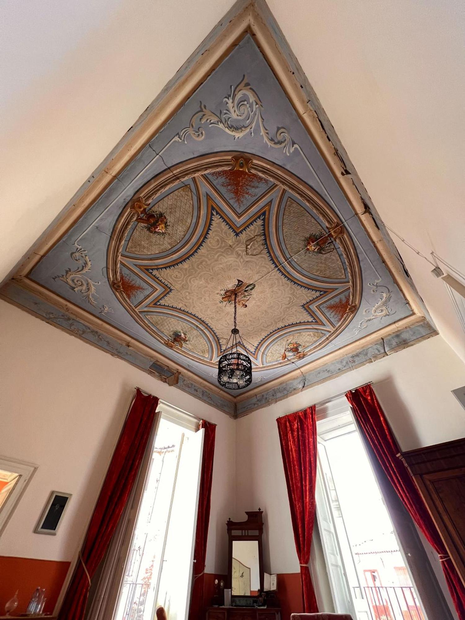 كوزنسا Dimora Storica Giostra Vecchia - Palazzo Grisolia 1809 المظهر الخارجي الصورة