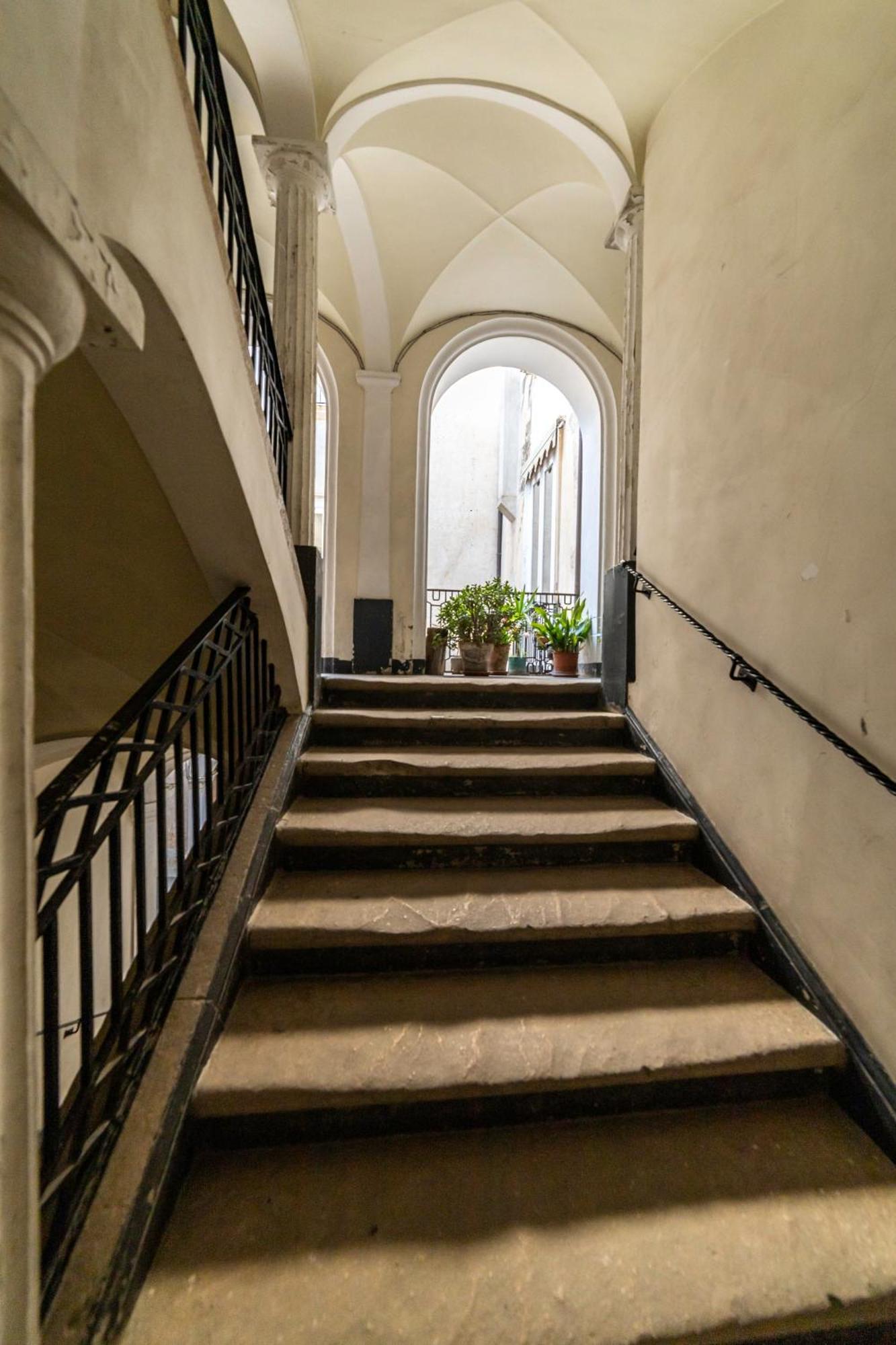 كوزنسا Dimora Storica Giostra Vecchia - Palazzo Grisolia 1809 المظهر الخارجي الصورة