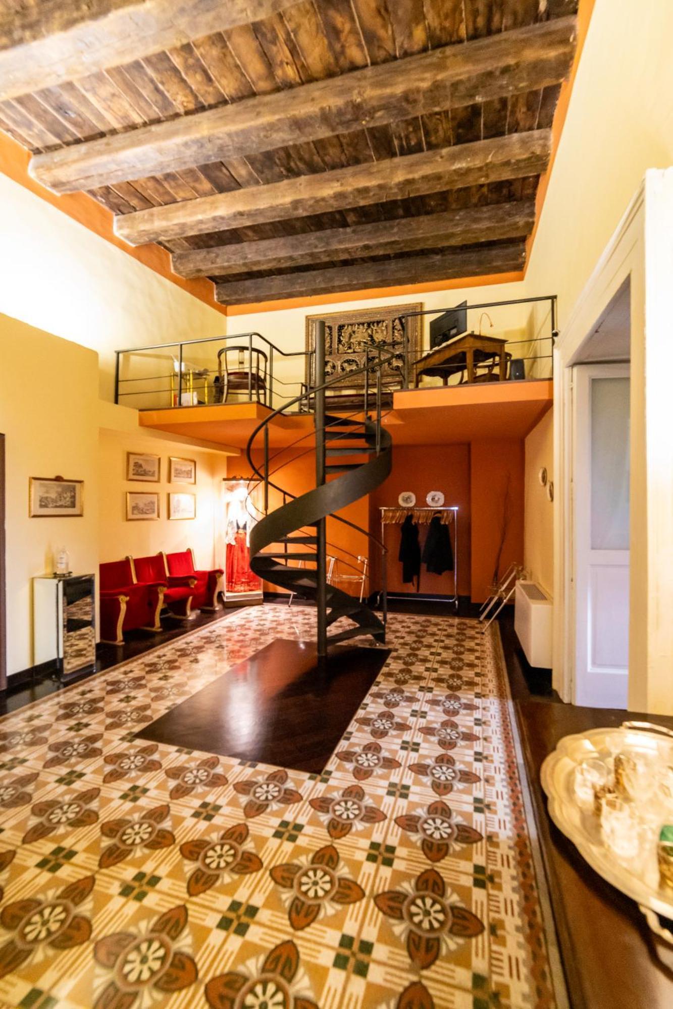 كوزنسا Dimora Storica Giostra Vecchia - Palazzo Grisolia 1809 المظهر الخارجي الصورة